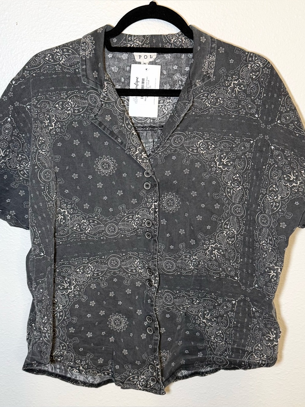 POL Paisley Print Button Down Shirt NWT Small